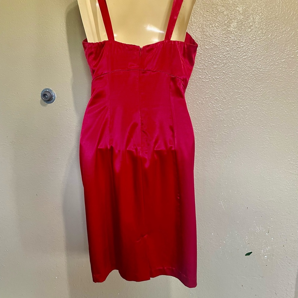 Newport News Red look New Ruched Sheath Dress Size 12 P